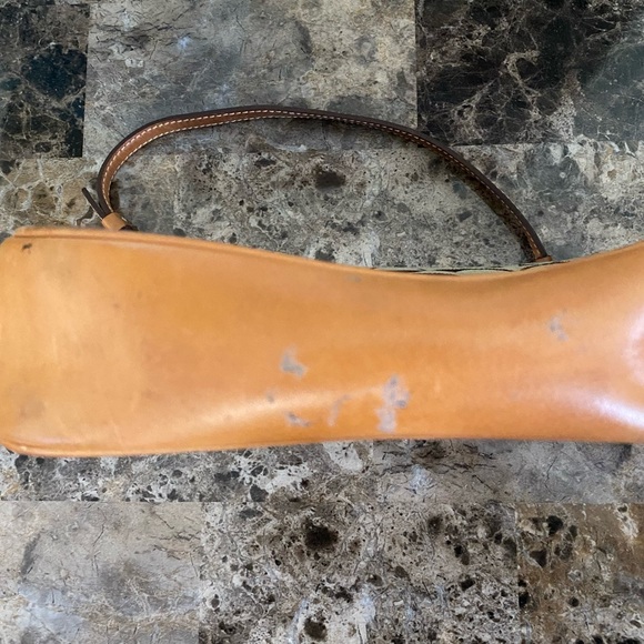 Coach Monogram Purse Small Brown Handbag Accessories PLEASE REVIEW PICS FOR FLAW - Picture 3 of 9